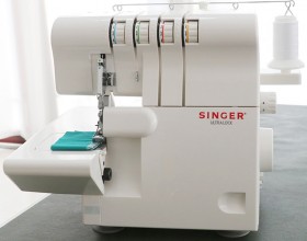 MÁY VẮT SỔ SINGER 14SH654 VẮT SỔ CHẬP 2 KIM 4 ỐNG CHỈ 